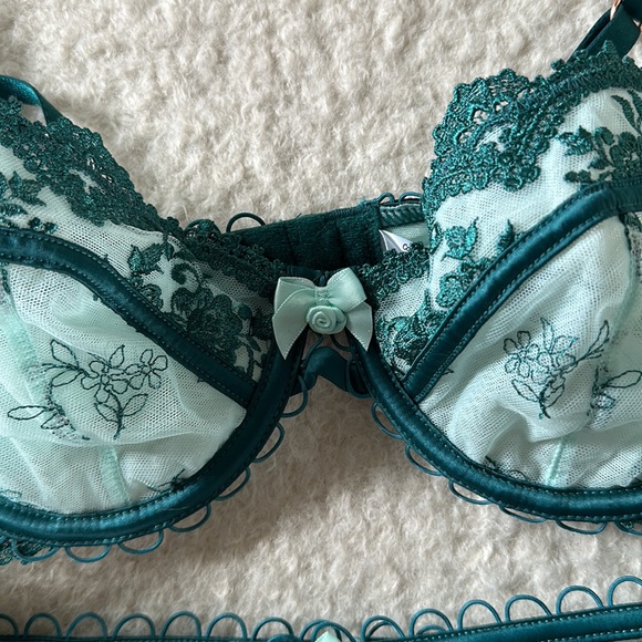 Bras n things emerald green bra and underwear set 32C S US 4 - Picture 2 of 4